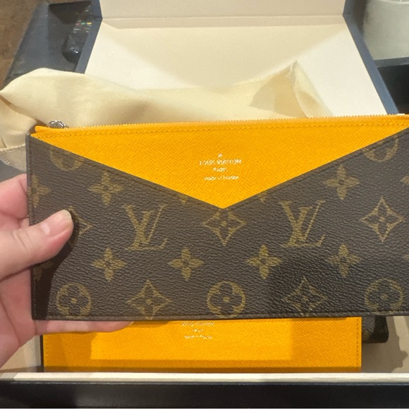Louis Vuitton Monogram Envelope/Origami/Wallet Clutch in Brown/RARE! - Picture 7 of 15